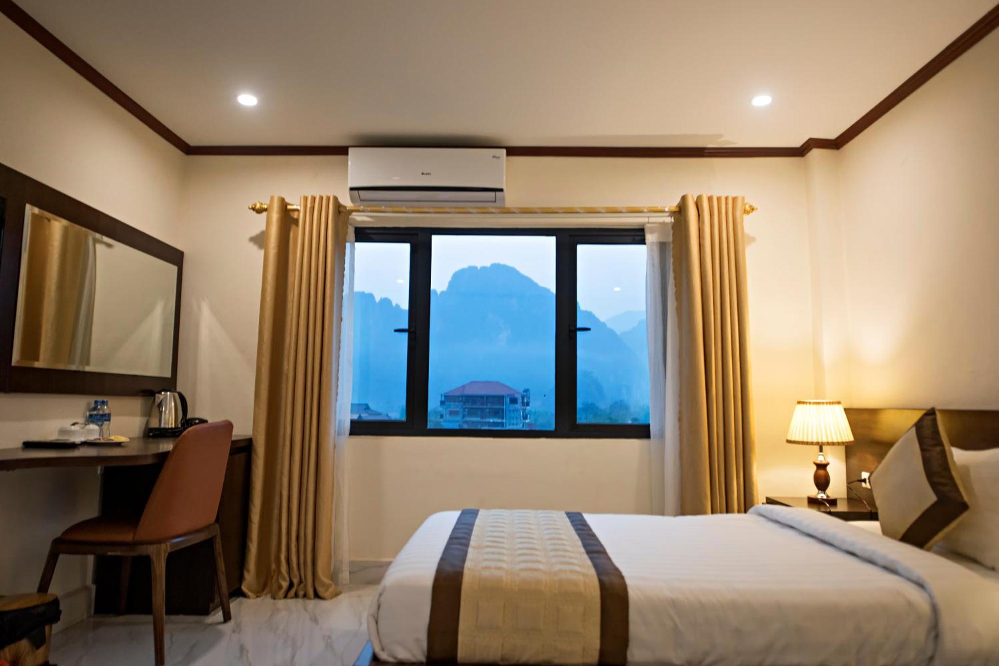 Premier Vang Vieng Hotel Eksteriør billede